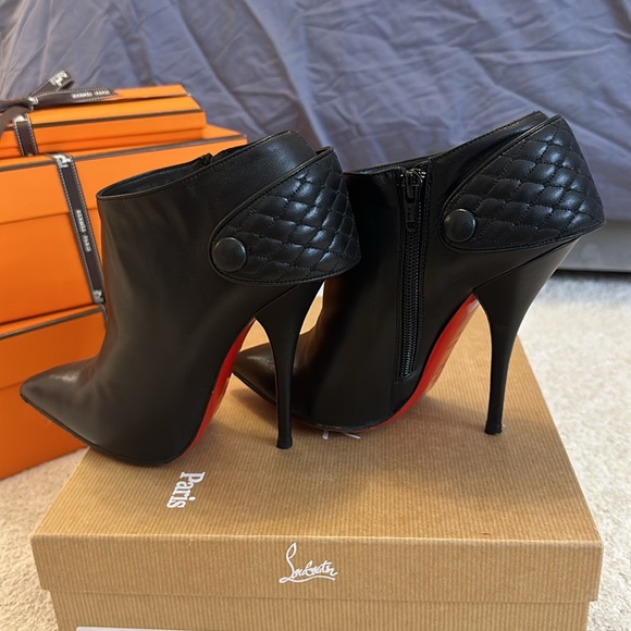 Christian Louboutin Huguette 120 Boots Nappa Brode Sz 37 - Picture 4 of 13